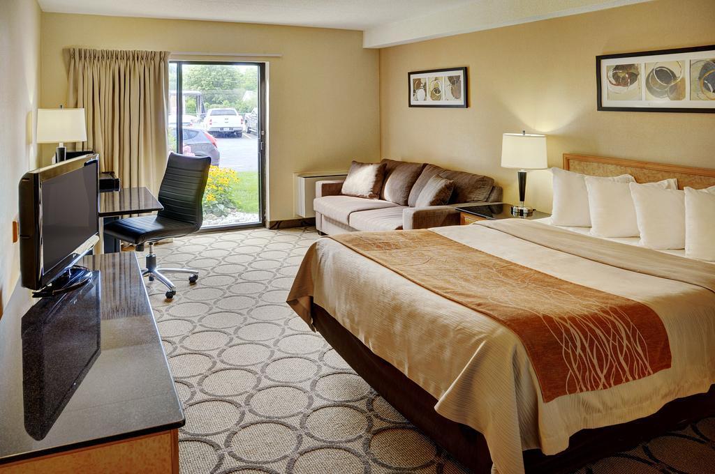 Comfort Inn Orillia Exterior foto